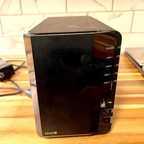 Synology DS220Plus NAS