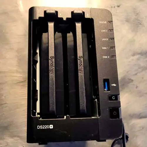 Synology DS220plus