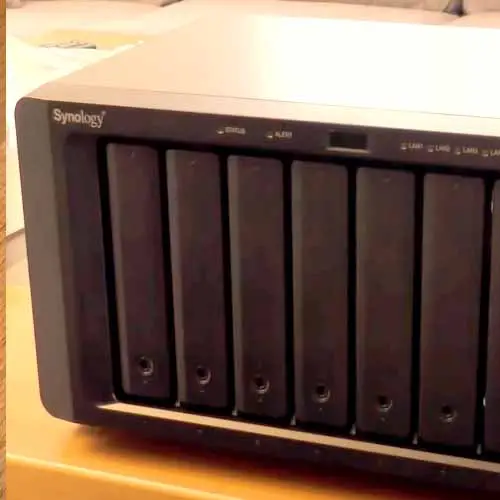 Synology DS1819+